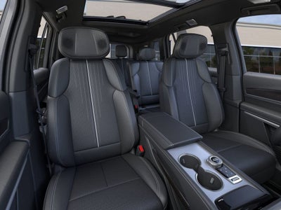 2026 Cadillac VISTIQ Luxury