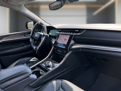 2022 Jeep Grand Cherokee Limited 4x2