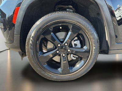 2023 Jeep Grand Cherokee L Altitude 4x2