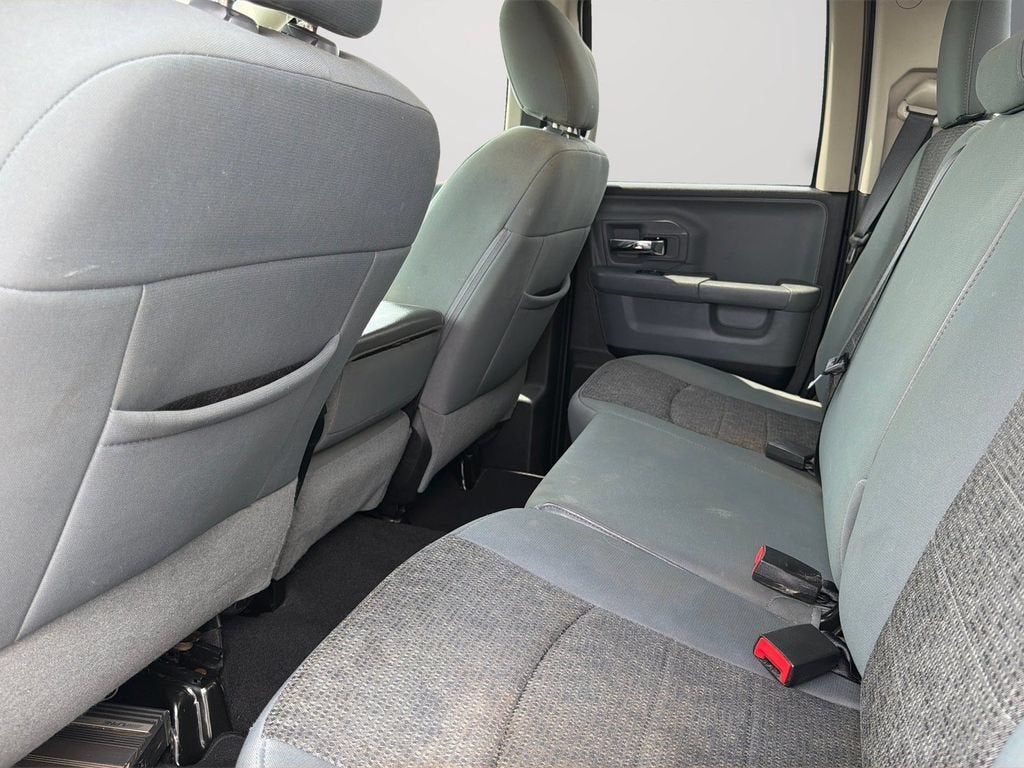 2017 RAM 1500 Big Horn Quad Cab 4x4 6'4" Box