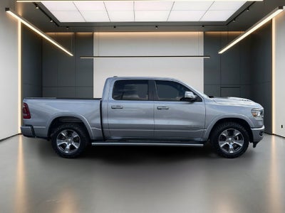 2022 RAM 1500 Laramie Crew Cab 4x2 5'7" Box
