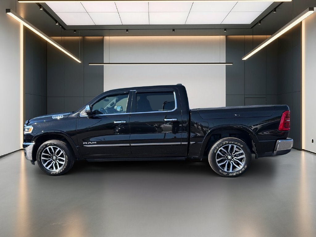 2025 RAM 1500 Limited Crew Cab 4x4 5'7" Box