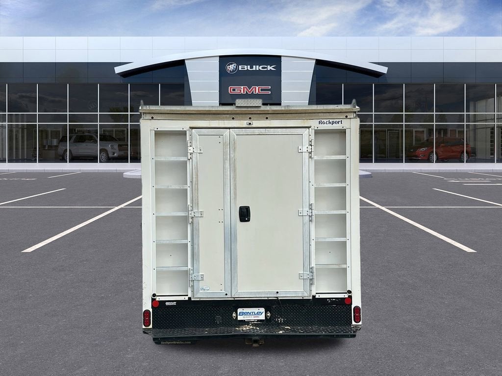 2018 Ford E-Series Cutaway E-350 SRW 138" WB