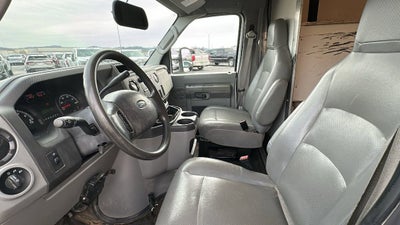 2018 Ford E-Series Cutaway E-350 SRW 138" WB