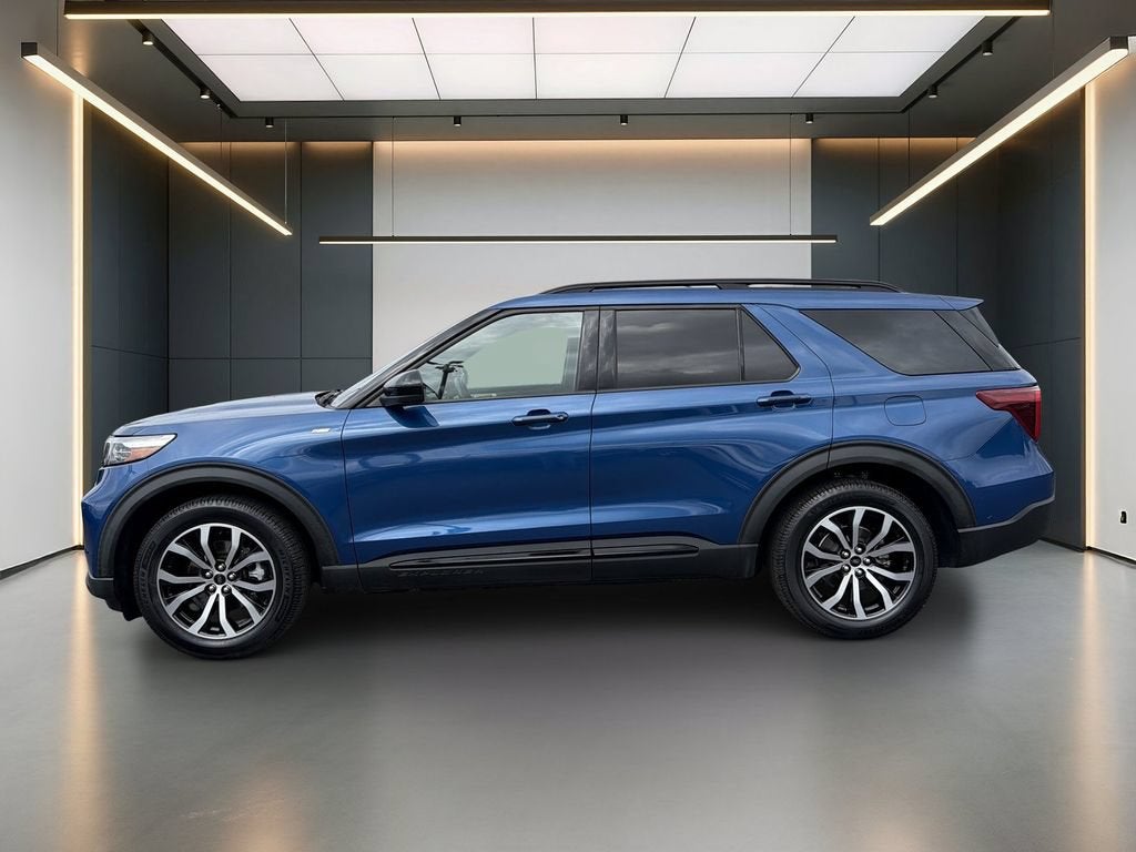 2022 Ford Explorer ST-Line