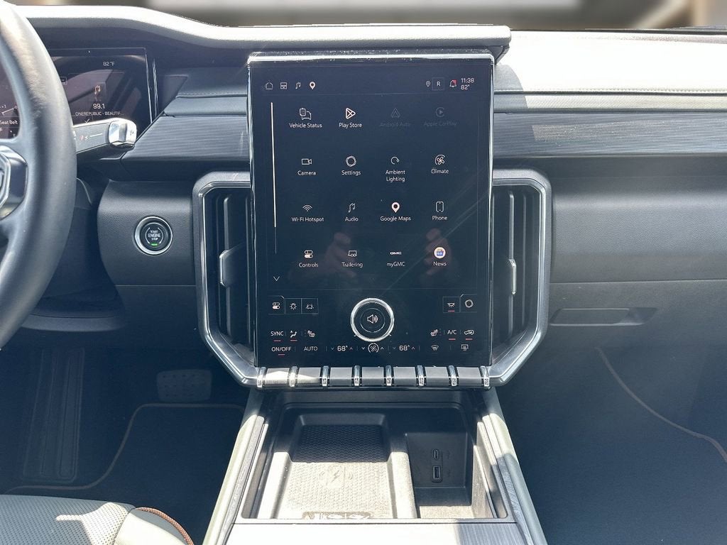 2024 GMC Acadia AT4