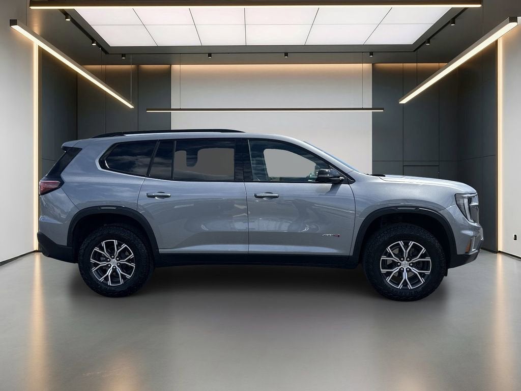 2024 GMC Acadia AT4