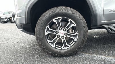 2023 GMC Canyon AT4