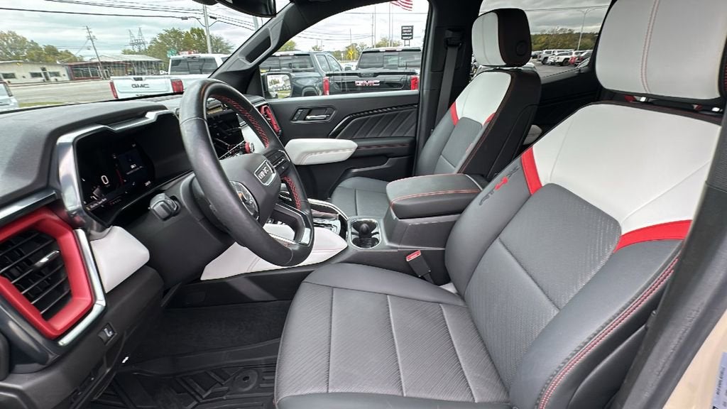 2024 GMC Canyon AT4X