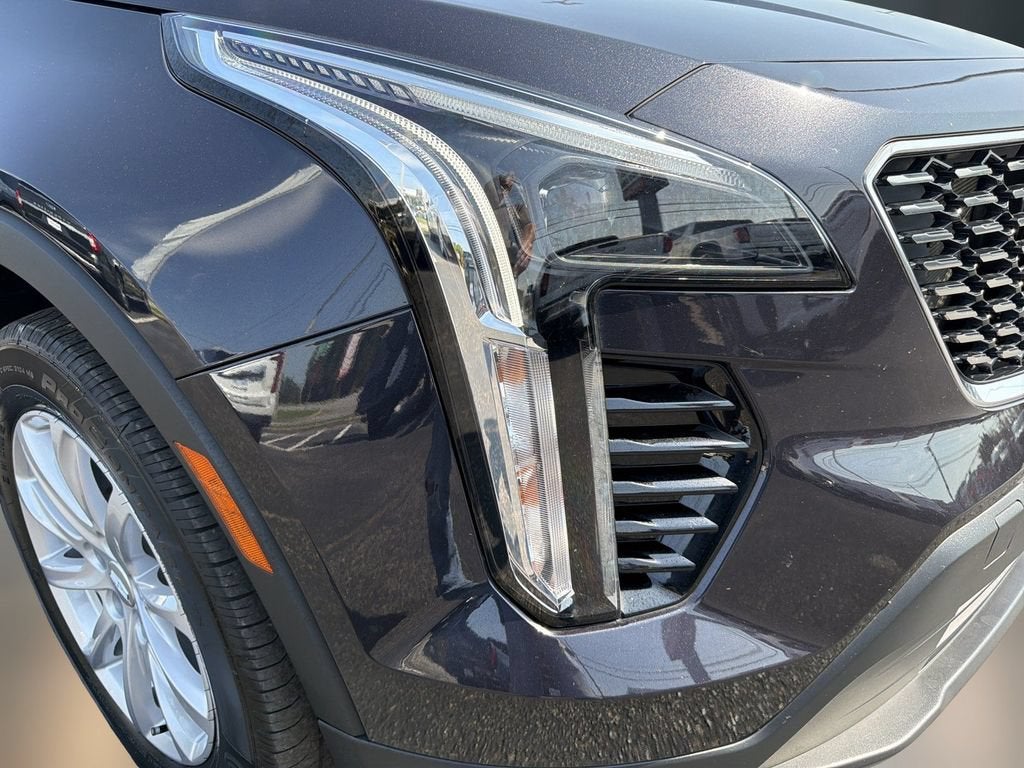 2022 Cadillac XT4 FWD Luxury