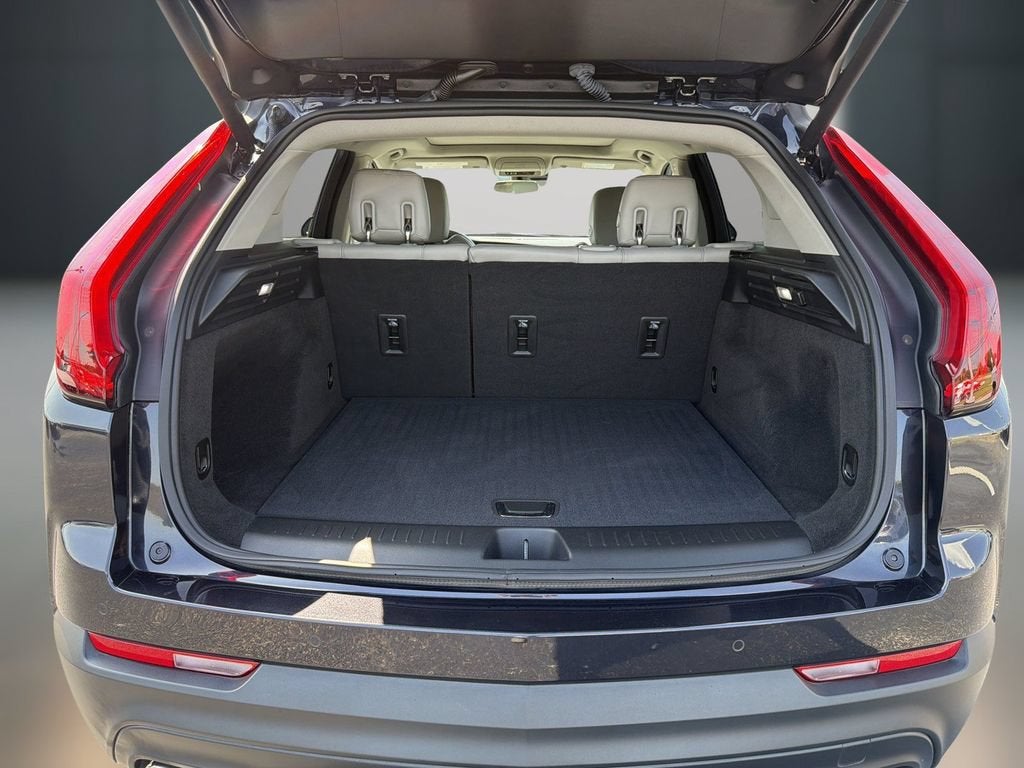 2022 Cadillac XT4 FWD Luxury