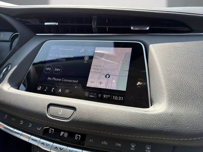 2022 Cadillac XT4 FWD Luxury