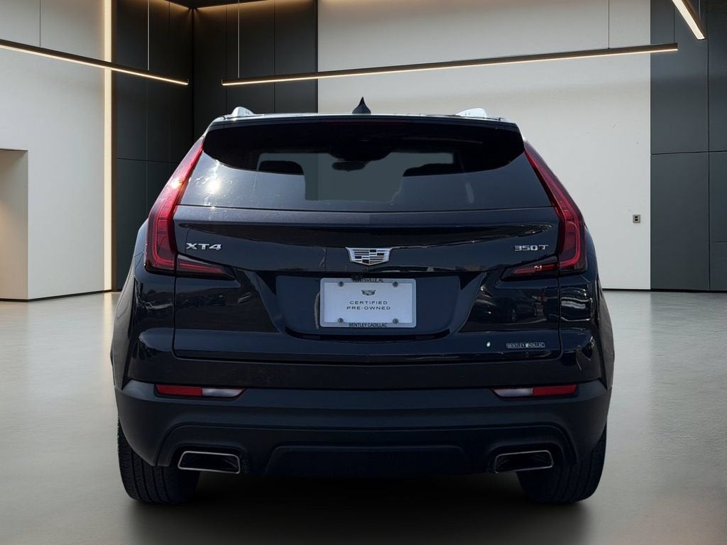 2022 Cadillac XT4 FWD Luxury