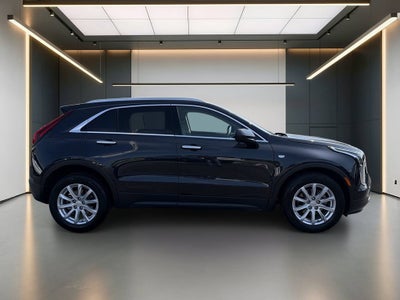2022 Cadillac XT4 FWD Luxury