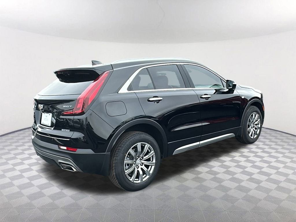 2021 Cadillac XT4 Premium Luxury