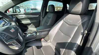 2023 Cadillac XT5 Luxury