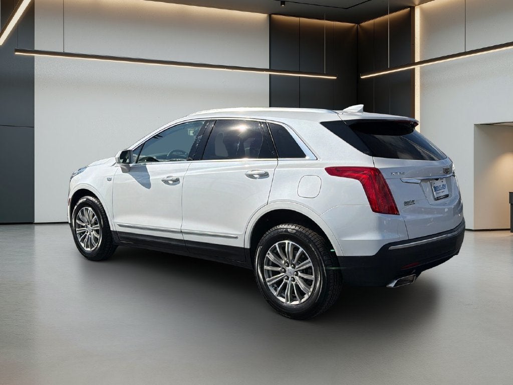 2017 Cadillac XT5 Luxury FWD