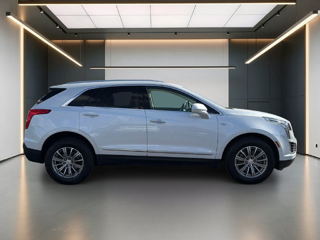 2017 Cadillac XT5 Luxury FWD