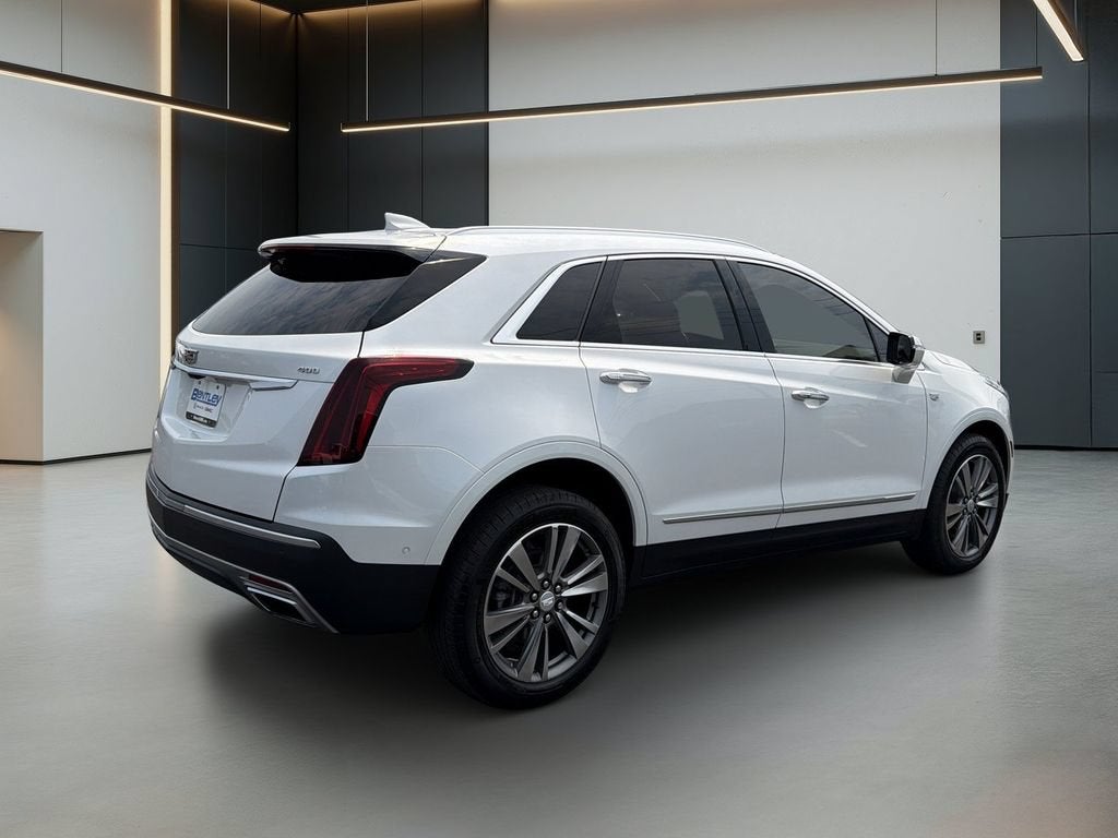 2021 Cadillac XT5 FWD Premium Luxury