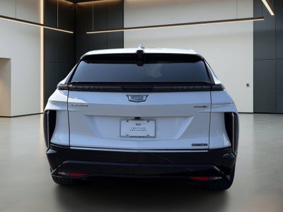 2024 Cadillac LYRIQ Luxury 1