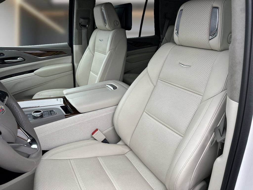 2024 Cadillac Escalade Premium Luxury Platinum