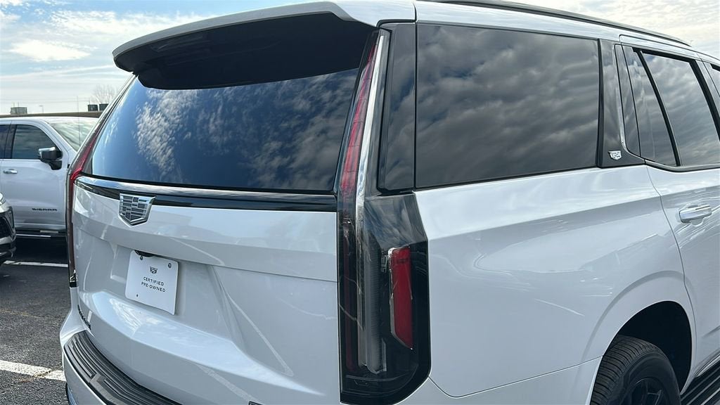 2022 Cadillac Escalade Sport