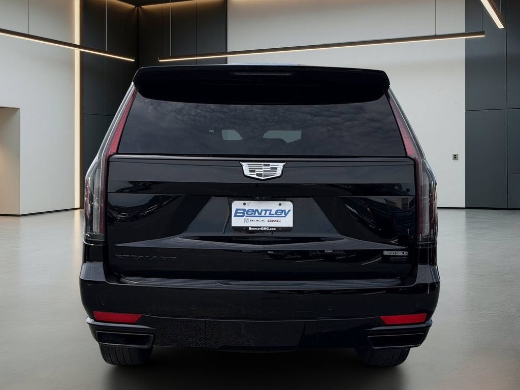 2023 Cadillac Escalade Sport