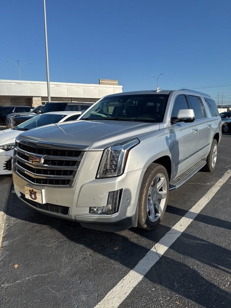 2017 Cadillac Escalade ESV Luxury