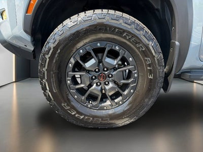 2023 Nissan Frontier Crew Cab PRO-4X 4x4