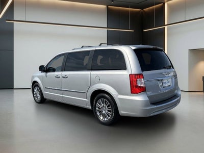 2011 Chrysler Town & Country Limited