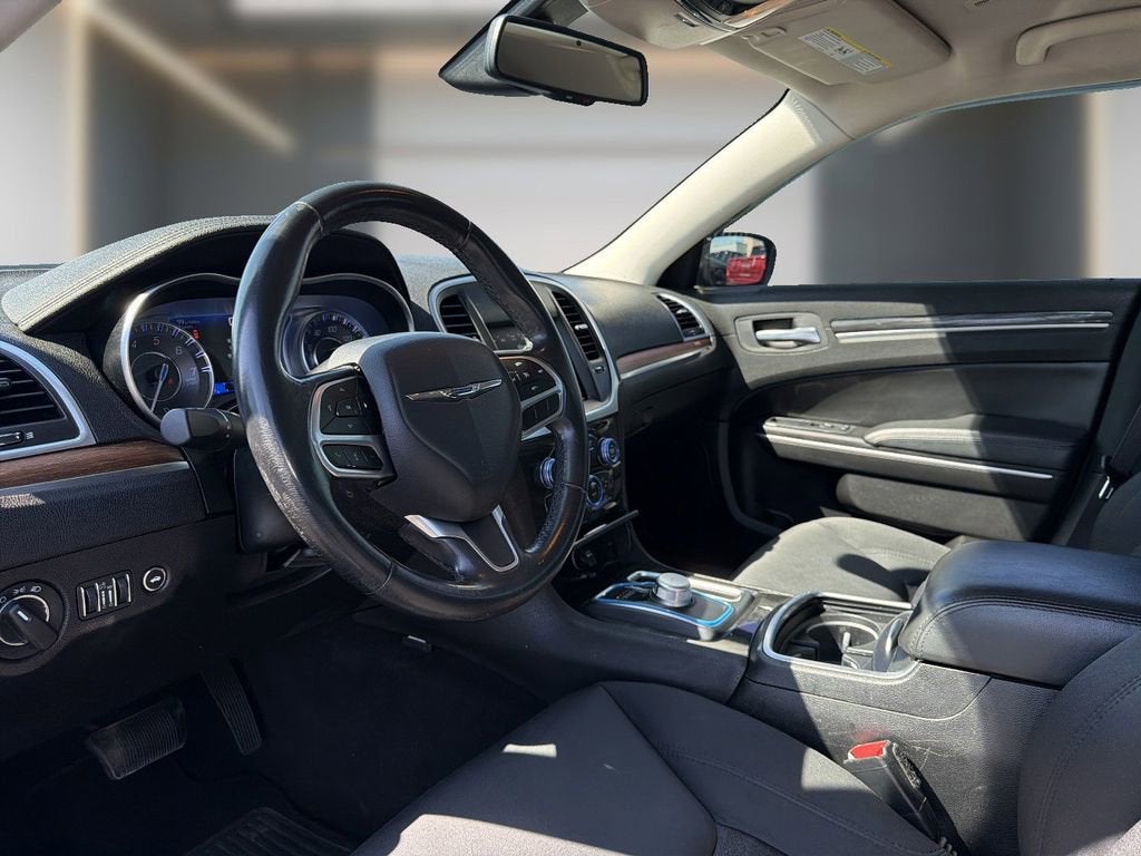 2019 Chrysler 300 Touring