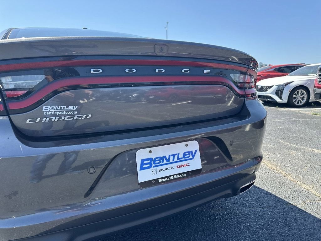 2022 Dodge Charger SXT RWD