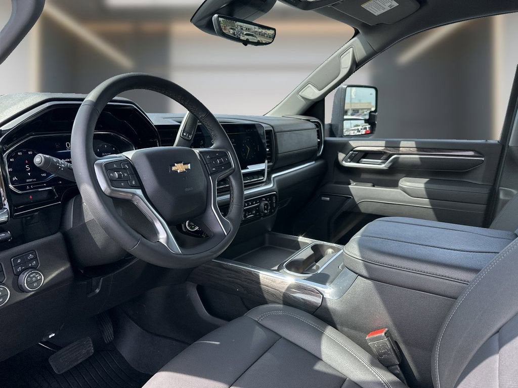 2025 Chevrolet Silverado 3500 HD LTZ
