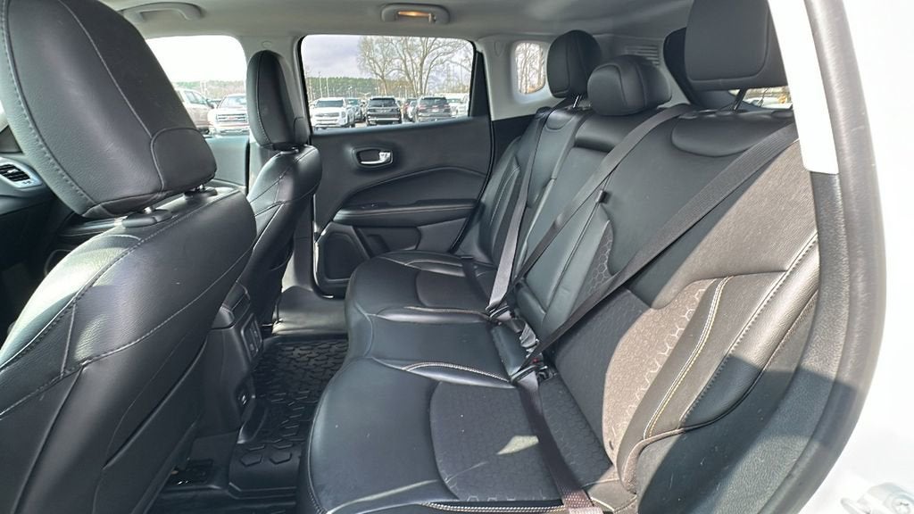 2020 Jeep Compass Latitude w/Sun/Safety Pkg