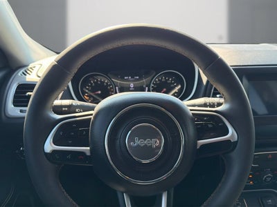 2021 Jeep Compass Latitude FWD