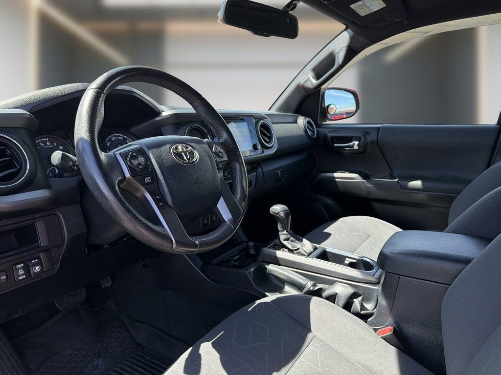 2017 Toyota Tacoma SR5