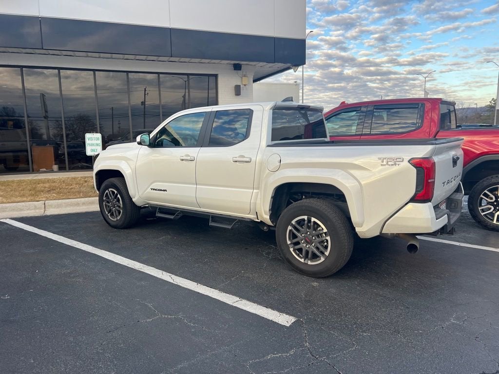 2024 Toyota Tacoma 2WD SR5