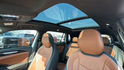 2025 Volkswagen Tiguan SEL R-Line