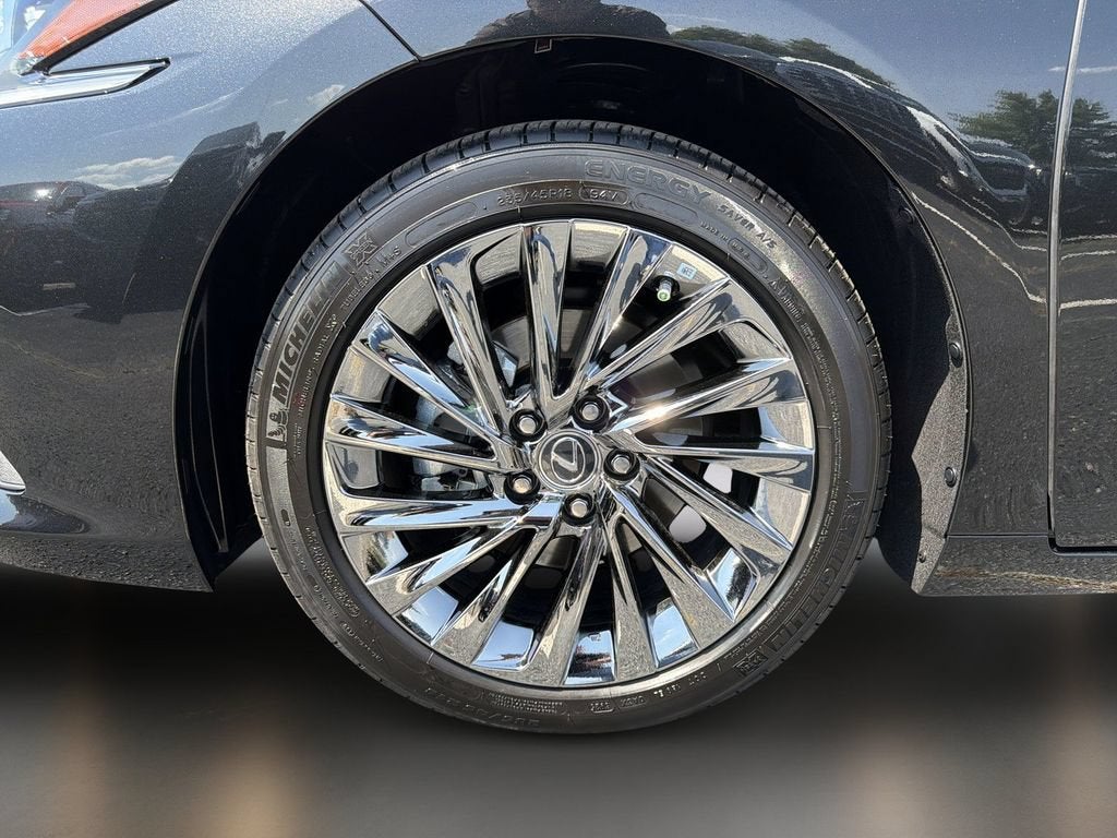 2025 Lexus ES 350 Ultra Luxury