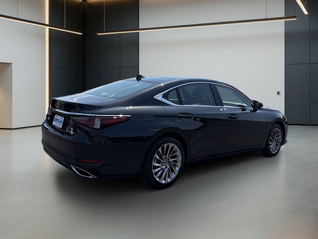 2025 Lexus ES 350 Ultra Luxury