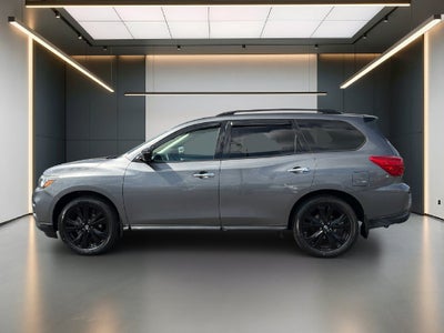 2018 Nissan Pathfinder SL
