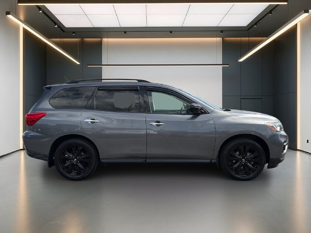 2018 Nissan Pathfinder SL
