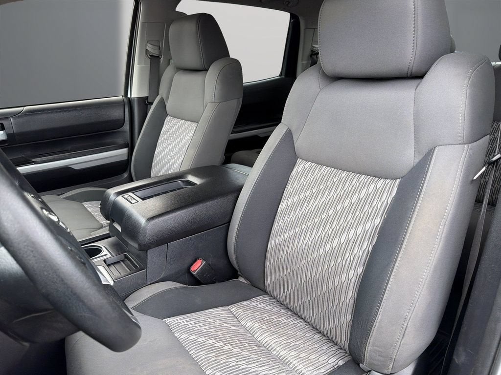 2019 Toyota Tundra 4WD SR5