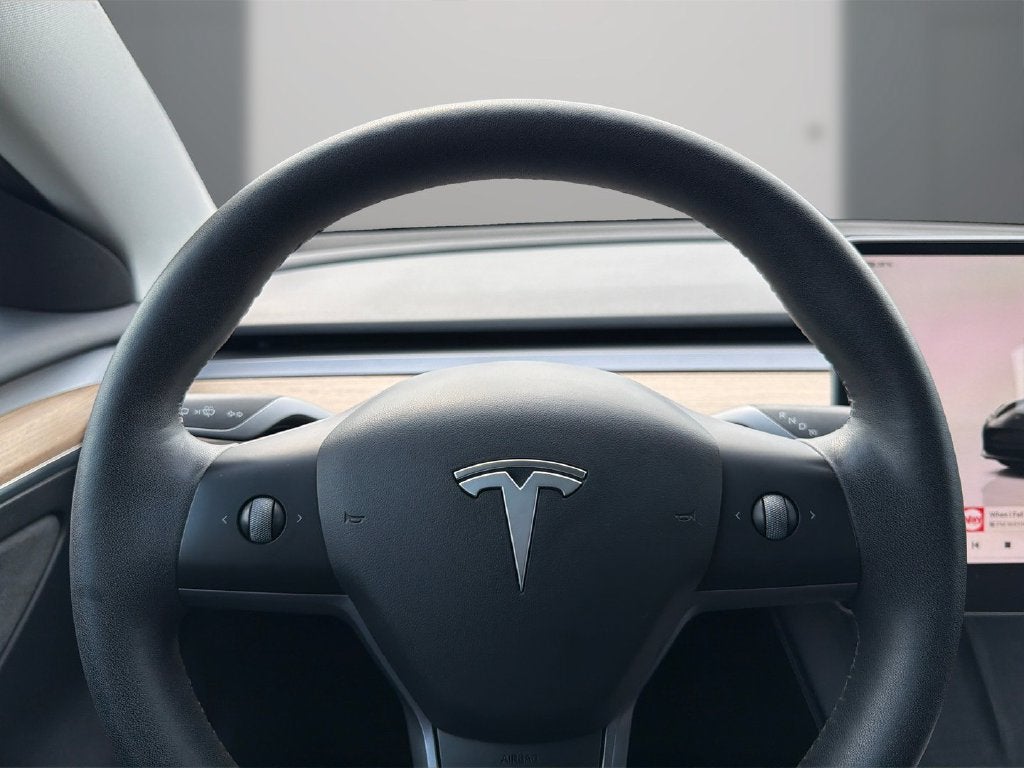 2023 Tesla Model 3 RWD