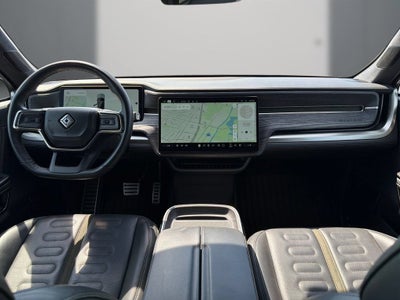 2023 Rivian R1S Adventure