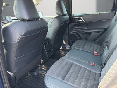 2023 Mitsubishi Outlander SE 2.5 2WD