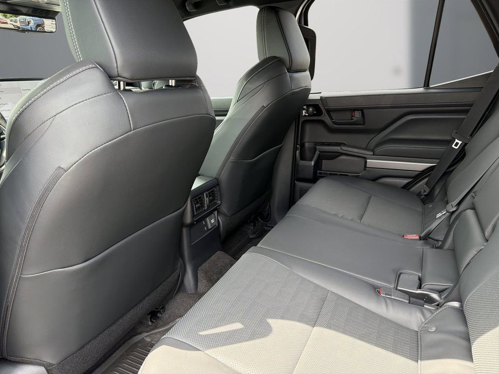 2026 Toyota 4Runner Hybrid Platinum