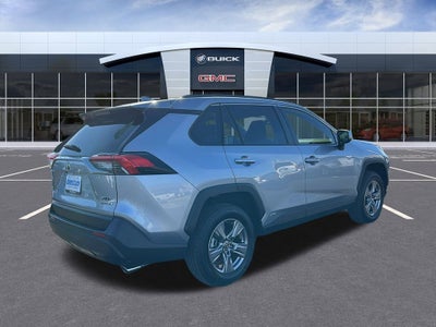 2024 Toyota RAV4 Hybrid XLE
