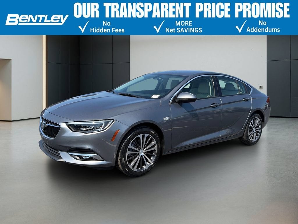 2020 Buick Regal Sportback Essence