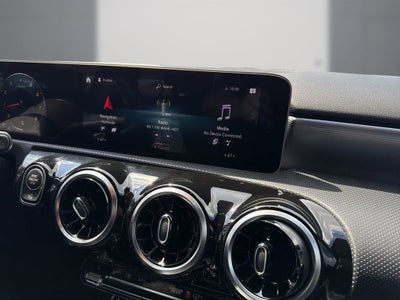 2020 Mercedes-Benz A 220 4MATIC®